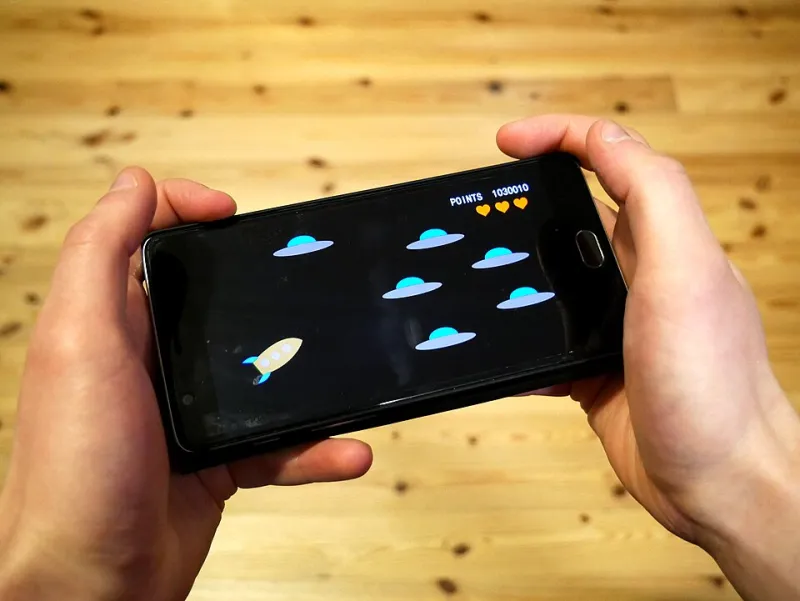 Playing Casino Games on Your Phone in Australia: What Actually Holds Up and What Doesn't
